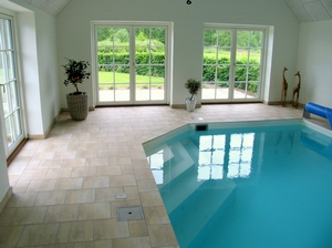 eksklusiv_indendoers_swimmingpool