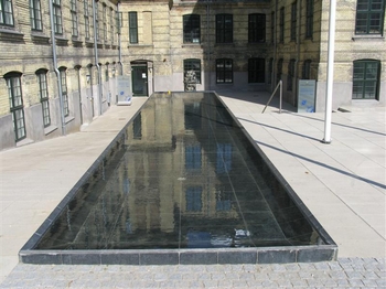 spejlbassin_ved_den_gl_kongelige_porcelaensfabrik